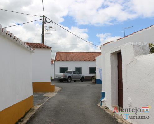 Rua típica do Alentejo