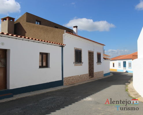 Rua típica do Alentejo