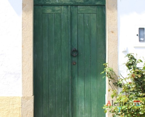 Porta tradicional - Alcarias - Capital dos cata-ventos - concelho de Ourique