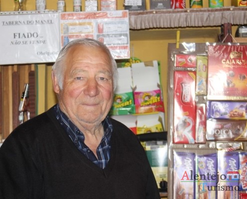 O taberneiro - Taberna do Manel – Conceição – Concelho de Ourique