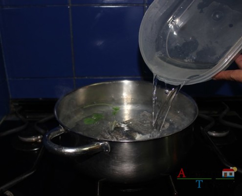 Ferver água - Açorda de alho – Gastronomia - Alentejo