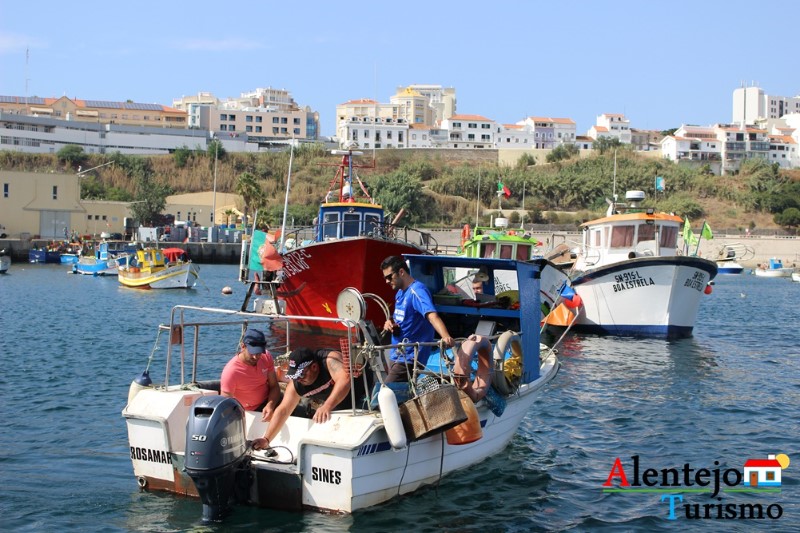 procissao_nossa_senhora_das_salvas_salas_sines_alentejo_alentejoturismoprocisão-Nossa-Senhora-das-salvas-272 procissao_nossa_senhora_das_salvas_salas_sines_alentejo_alentejoturismoprocisão-Nossa-Senhora-das-salvas-272