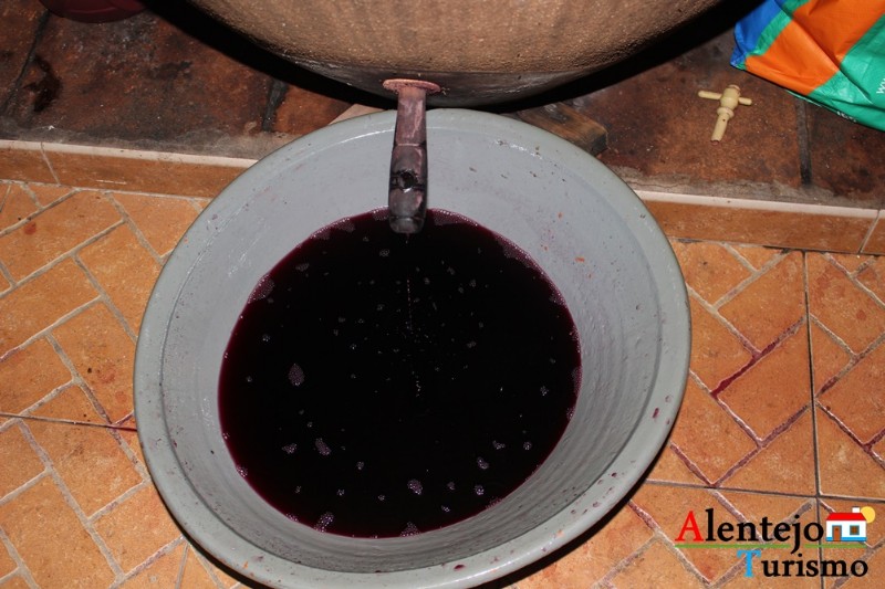 taberna_justino_damas_vila_de_frades_concelho_da_vidigueira_alentejo_alentejoturismoIMG_1535 taberna_justino_damas_vila_de_frades_concelho_da_vidigueira_alentejo_alentejoturismoIMG_1535