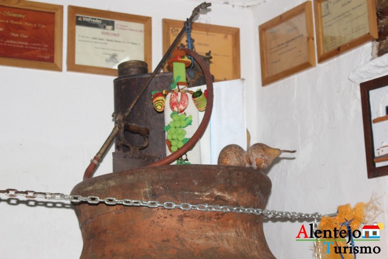 taberna_justino_damas_vila_de_frades_concelho_da_vidigueira_alentejo_alentejoturismoIMG_1550 taberna_justino_damas_vila_de_frades_concelho_da_vidigueira_alentejo_alentejoturismoIMG_1550