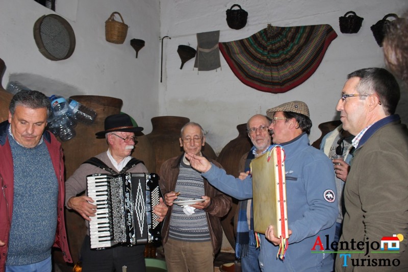 taberna_justino_damas_vila_de_frades_concelho_da_vidigueira_alentejo_alentejoturismoIMG_1575 taberna_justino_damas_vila_de_frades_concelho_da_vidigueira_alentejo_alentejoturismoIMG_1575
