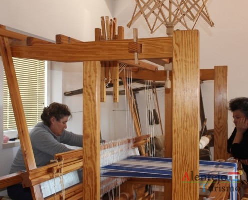 Tear - A Dobadoira - Associação de Artesãos – Viseus; Concelho de Castro Verde; Alentejo