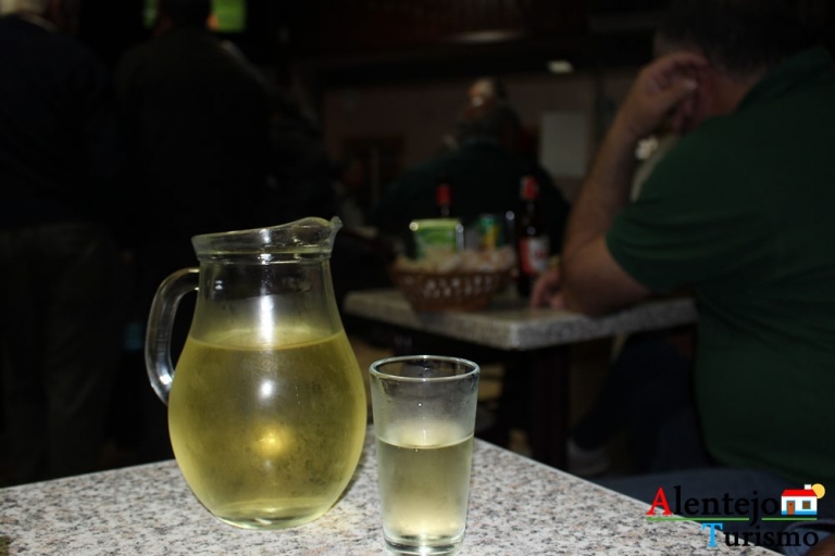 jantar com cante restaurante cascata vidigueira001 768x512