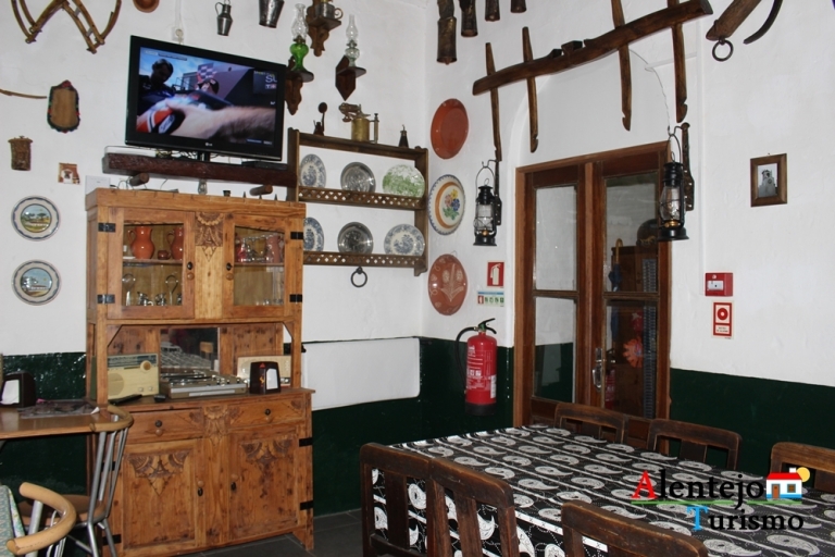 casa de asto tapas castro verde alentejo007 768x512