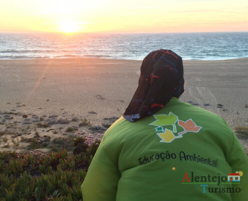 Flora Ferreira, escritora de "Da cidadania ambiental ao Plogging"; AlentejoTurismo