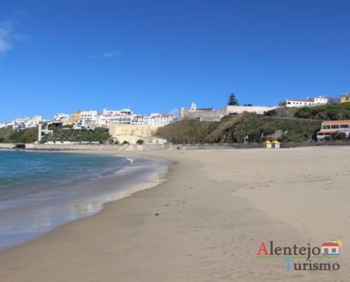 Areia, mar e cidade